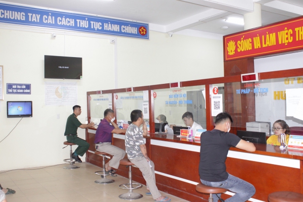 Hiệu quả từ chương trình chuyển đổi số của huyện Phú Lương