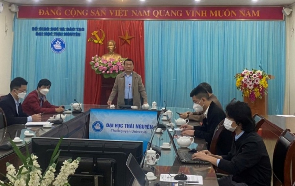 Đảng ủy Đại học Thái Nguyên tập huấn sử dụng ứng dụng Sổ tay đảng viên điện tử