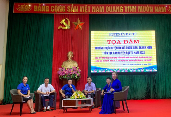 Thường trực Huyện ủy Đại Từ tọa đàm với đoàn viên, thanh niên trên địa bàn huyện