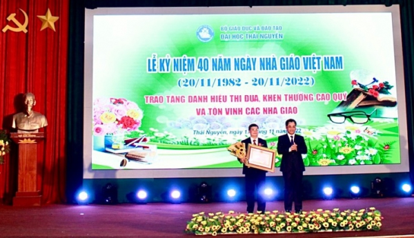 Đại học Thái Nguyên kỷ niệm Ngày Nhà giáo Việt Nam và tôn vinh nhà giáo tiêu biểu xuất sắc năm 2022