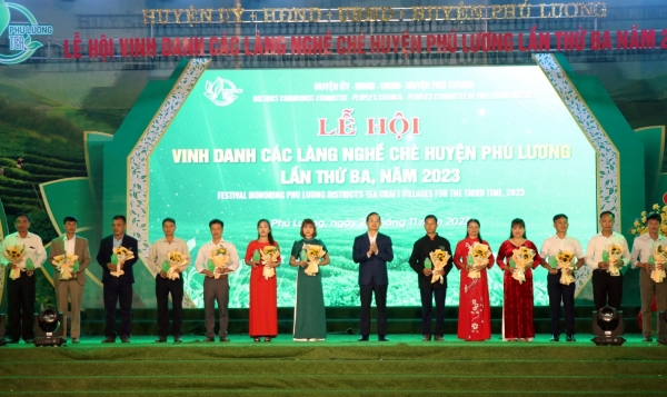 Lễ vinh danh các làng nghề chè huyện Phú Lương năm 2023
