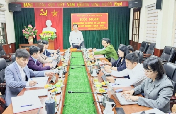 Ban Thường vụ Huyện ủy Phú Lương cho ý kiến đối với nhiều nội dung quan trọng