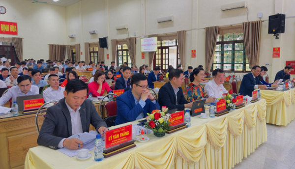 Kỳ họp thứ mười tám, HĐND huyện Định Hóa khóa XX, nhiệm kỳ 2021 - 2026