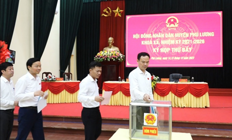 Kỳ họp thứ 7 HĐND huyện Phú Lương: Thông qua 09 nghị quyết quan trọng