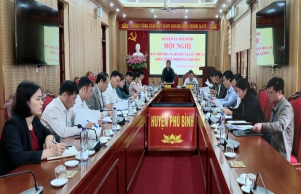 Hội nghị Ban Thường vụ Huyện ủy Phú Bình lần thứ 43