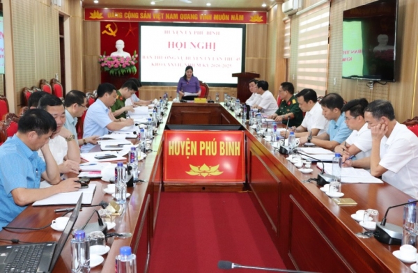 Hội nghị Ban Thường vụ Huyện ủy Phú Bình lần thứ 45, nhiệm kỳ 2020 - 2025