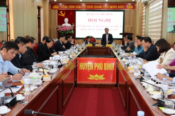 Hội nghị Ban Thường vụ Huyện uỷ Phú Bình lần thứ 52, nhiệm kỳ 2020 - 2025