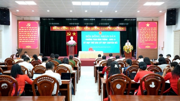 Kỳ họp thứ sáu (Kỳ họp chuyên đề), HĐND phường Phan Đình Phùng khoá XI
