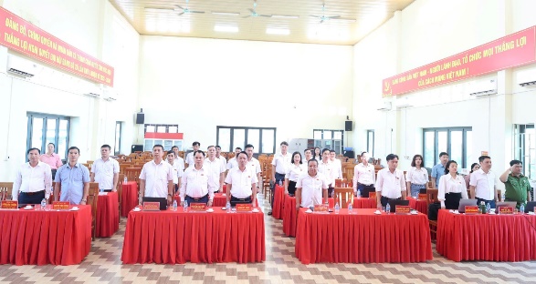 Hội đồng nhân dân các địa phương: Thông qua nhiều nghị quyết quan trọng về phát triển kinh tế - xã hội