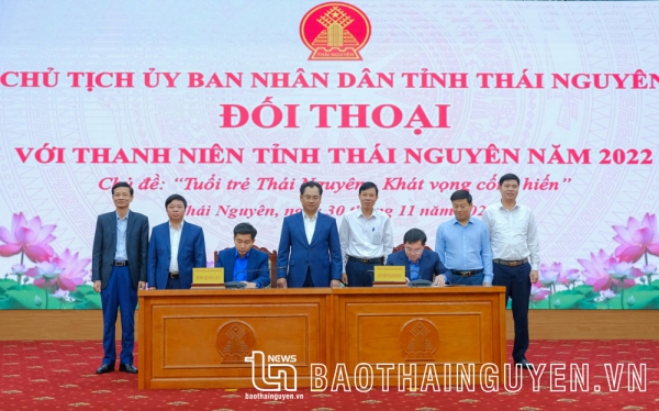 Chủ tịch UBND tỉnh đối thoại với thanh niên: “Tuổi trẻ Thái Nguyên - Khát vọng cống hiến”