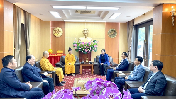 Đồng chí Bí thư Tỉnh ủy tiếp Đoàn công tác của Giáo hội Phật giáo Việt Nam