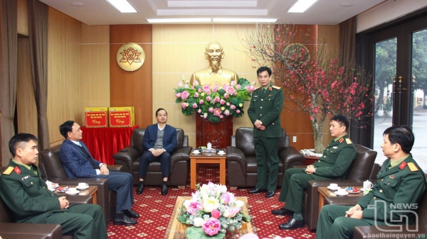 Đoàn công tác của Bộ Quốc phòng thăm tỉnh Thái Nguyên