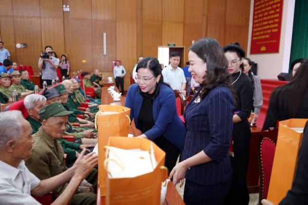 Quyền Chủ tịch nước Võ Thị Ánh Xuân làm việc tại tỉnh Thái Nguyên