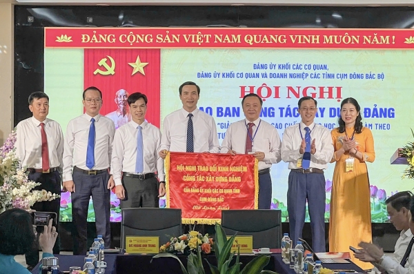 Hội nghị giao ban công tác xây dựng đảng của Đảng ủy Khối các cơ quan tỉnh khu vực Đông Bắc Bộ