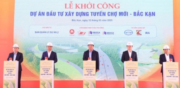 Khởi công Dự án đầu tư xây dựng tuyến Chợ Mới - Bắc Kạn