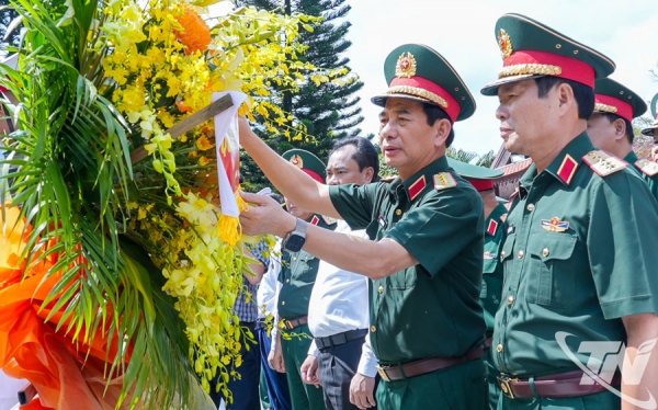 Quân ủy Trung ương, Bộ Quốc phòng về nguồn tại ATK Định Hóa