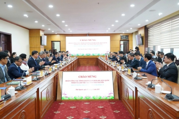 Lãnh đạo tỉnh Thái Nguyên tiếp và làm việc với Đoàn công tác của tỉnh Gyeongsangbuk-do, Hàn Quốc