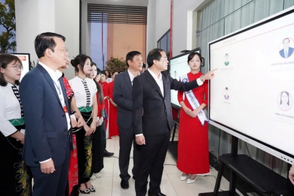 Thái Nguyên: Tưng bừng Ngày hội non sông