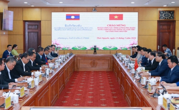 Đoàn công tác cấp cao tỉnh Luông Pha Băng, Lào thăm và làm việc tại Thái Nguyên