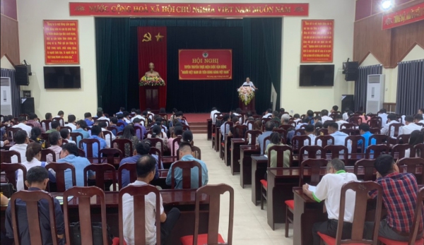 Tuyên truyền Chỉ thị của Ban Bí thư về thực hiện Cuộc vận động “Người Việt Nam ưu tiên dùng hàng Việt Nam”