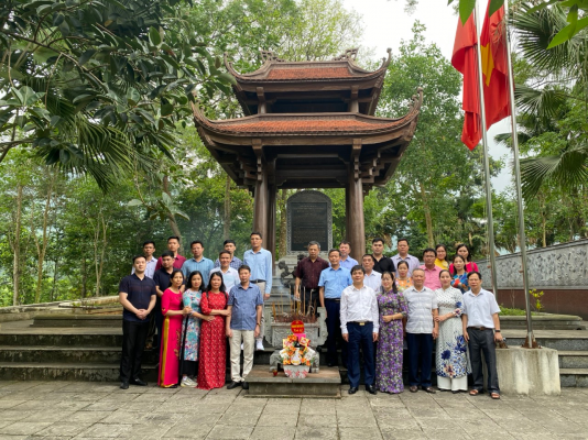 Ủy ban Kiểm tra Tỉnh ủy Hưng Yên tổ chức các hoạt động về nguồn tại Thái Nguyên
