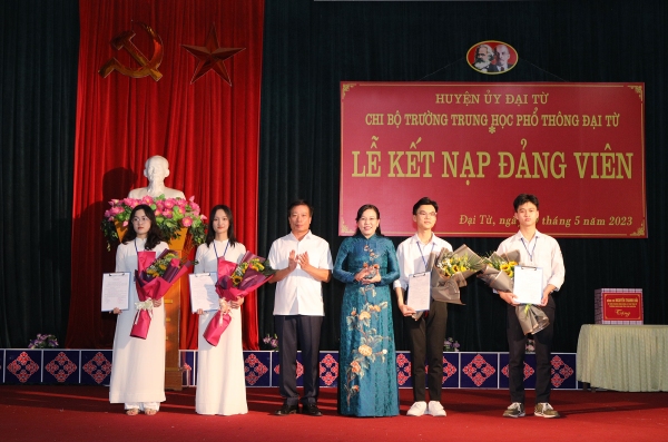 Phát triển Đảng trong trường học: Ghi nhận từ Đảng bộ huyện Đại Từ, tỉnh Thái Nguyên