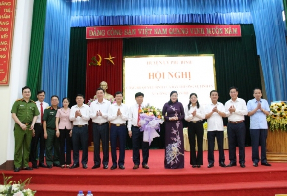 Công bố quyết định của Ban Thường vụ Tỉnh ủy về công tác cán bộ tại huyện Phú Bình