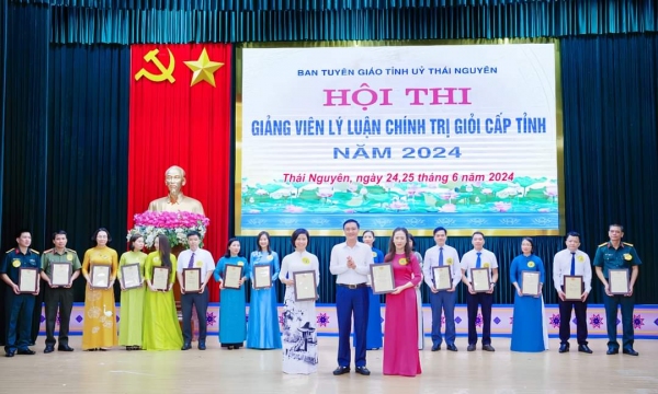 Hội thi Giảng viên lý luận chính trị giỏi tỉnh Thái Nguyên năm 2024 thành công tốt đẹp