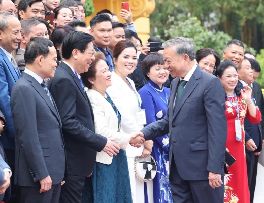 Chống lãng phí