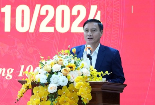 Hội nghị Báo cáo viên tháng 10/2024