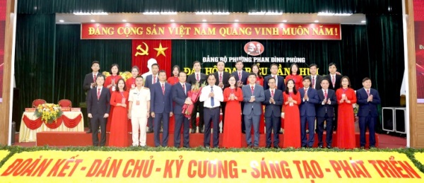 Đồng chí Bí thư Tỉnh ủy dự và chỉ đạo Đại hội đại biểu Đảng bộ phường Phan Đình Phùng lần thứ I, nhiệm kỳ 2025 - 2030