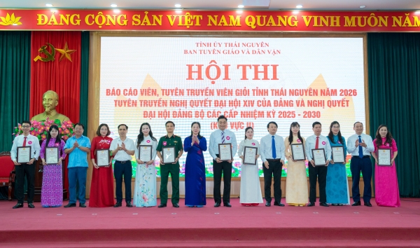 Lan tỏa khí thế thi đua trong nghiên cứu, học tập và đưa Nghị quyết của Đảng vào cuộc sống từ Hội thi Báo cáo viên, tuyên truyền viên giỏi tỉnh Thái Nguyên năm 2026, khu vực II