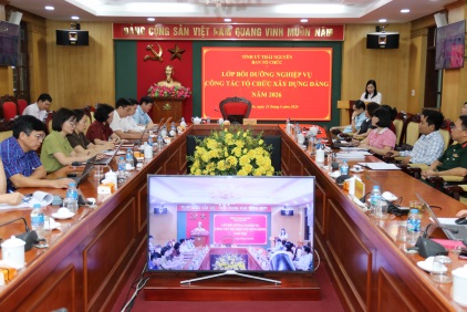 Bồi dưỡng nghiệp vụ công tác tổ chức xây dựng Đảng
