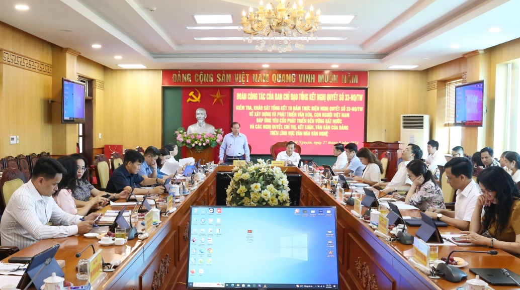 Khảo sát việc thực hiện Nghị quyết số 33-NQ/TW của Ban Chấp hành Trung ương trên địa bàn tỉnh Thái Nguyên