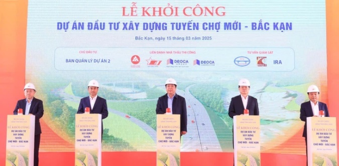 Khởi công Dự án đầu tư xây dựng tuyến Chợ Mới - Bắc Kạn