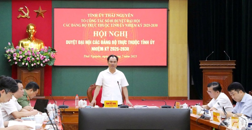 Duyệt đại hội các đảng bộ trực thuộc Tỉnh ủy, nhiệm kỳ 2025 - 2030