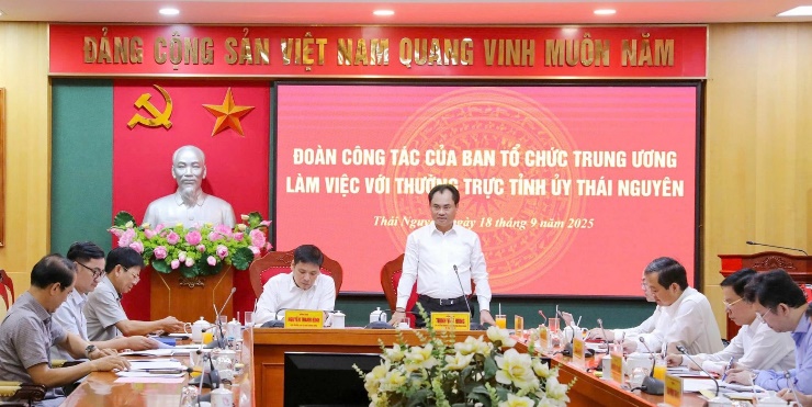Đoàn công tác của Ban Tổ chức Trung ương làm việc với Thường trực Tỉnh ủy Thái Nguyên