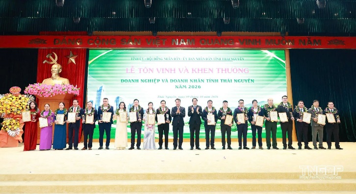 Thái Nguyên: Gặp mặt, tôn vinh doanh nghiệp, doanh nhân tiêu biểu
